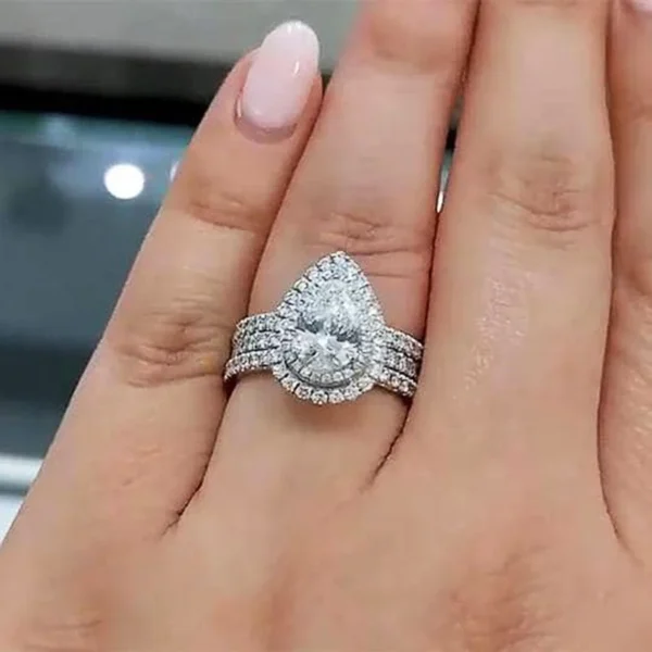 Bright Drop-Shaped Zirconia Ring - Image 2